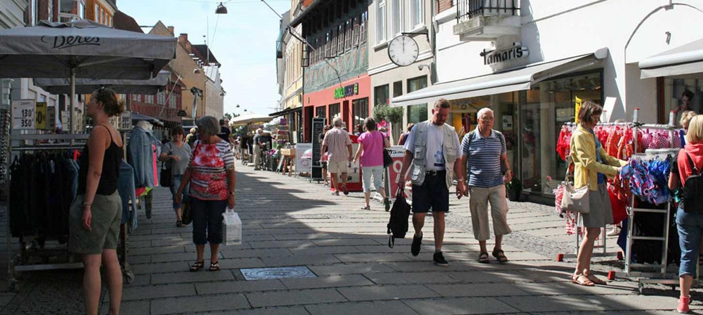 Shopping på gågaden i Køge