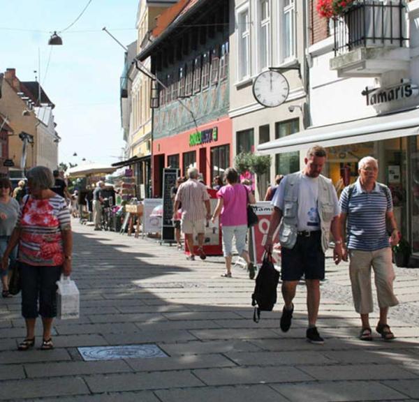 Shopping på gågaden i Køge